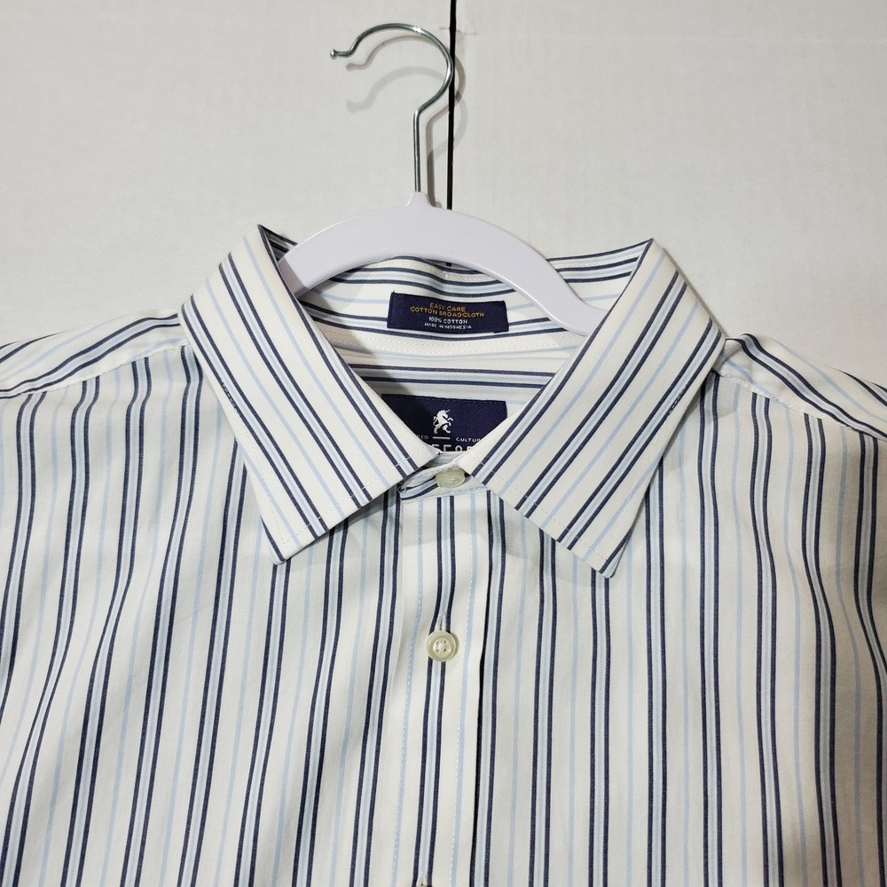 Stafford Dress Shirt Regular Fit Long Sleeve‎ Button Down  Size 17 1/2 36-37